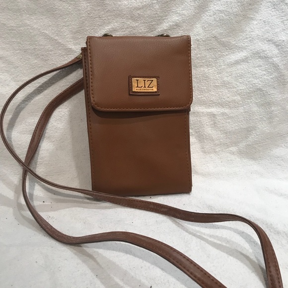 Liz Claiborne Handbags - Vintage Liz Claiborne Leather wallet purse